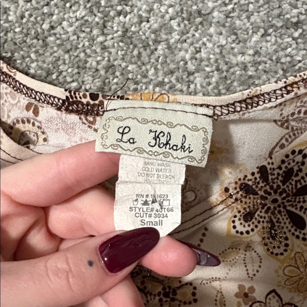 Y2K La Khaki Brown Floral Top - Picture 2 of 4